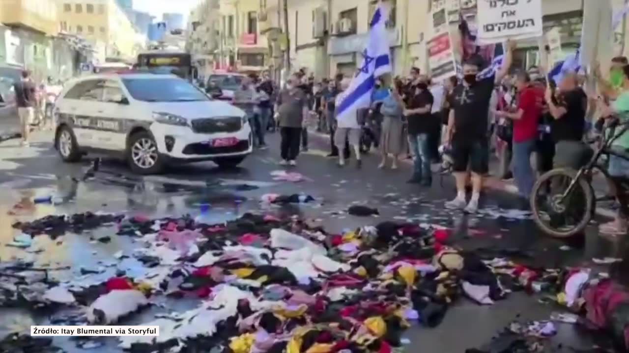 Protesty w Tel Awiwie przeciwko lockdownowi. Właściciele sklepów spalili swoje towary na ulicy