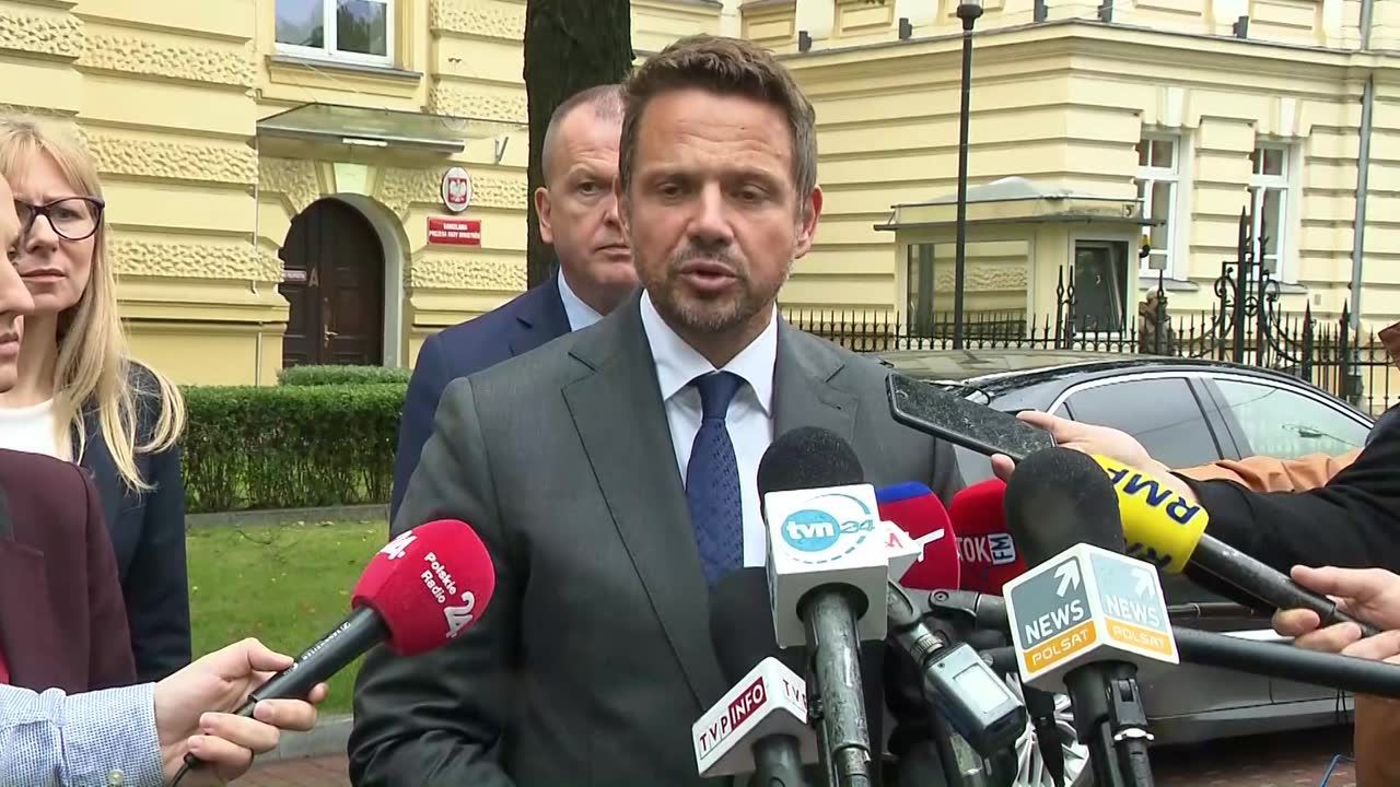 Prezydent Warszawy: W zeszłym roku operacja postawienia mostu pontonowego kosztowała 40 mln zł