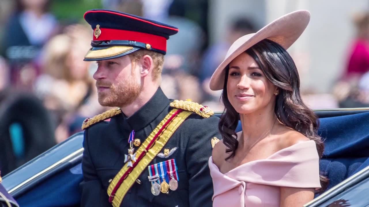 Pałac Buckingham wydał oświadczenie. Książę Harry i Meghan Markle pozbawieni tytułów królewskich