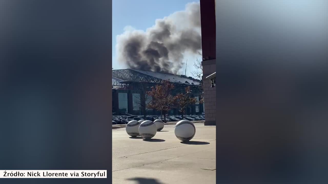 Pożar na budowie stadionu w Stanach Zjednoczonych.