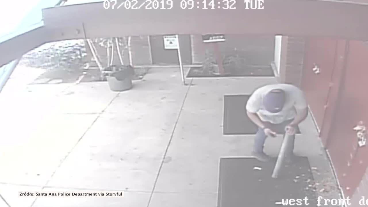 Metalową pałką okładał drzwi kościoła w Kalifornii. Zmęczył się, ale dostał się do środka i trafił do aresztu