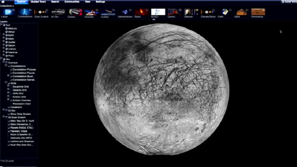 Samozwańczy ekspert zarzuca NASA tuszowanie istnienia baz UFO 