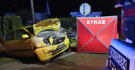 Wieprz. Śmiertelny wypadek. W pojazdach 8 osób, w tym 3 dzieci