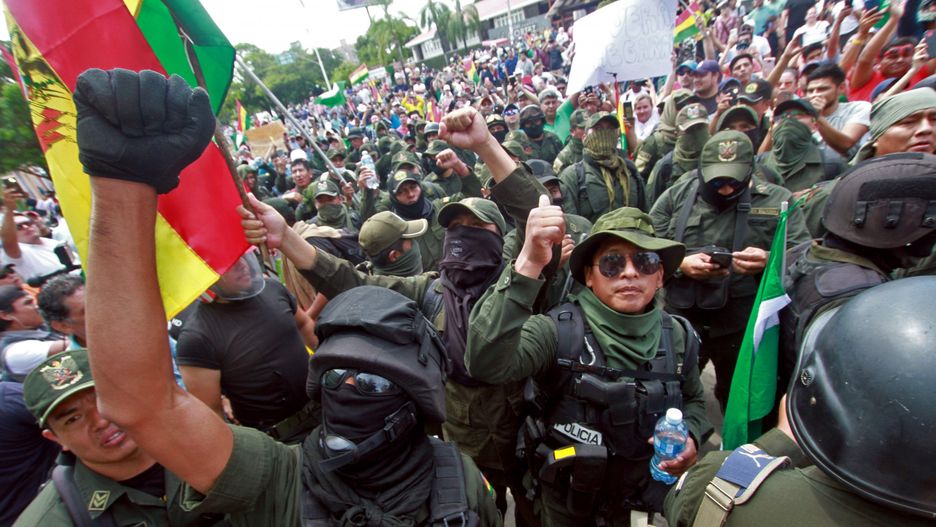 Boliwia. Do protestów dołączają kolejne grupy policjantów.
