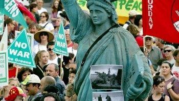 Demonstracja w Sydney (fot. PAP/EPA)