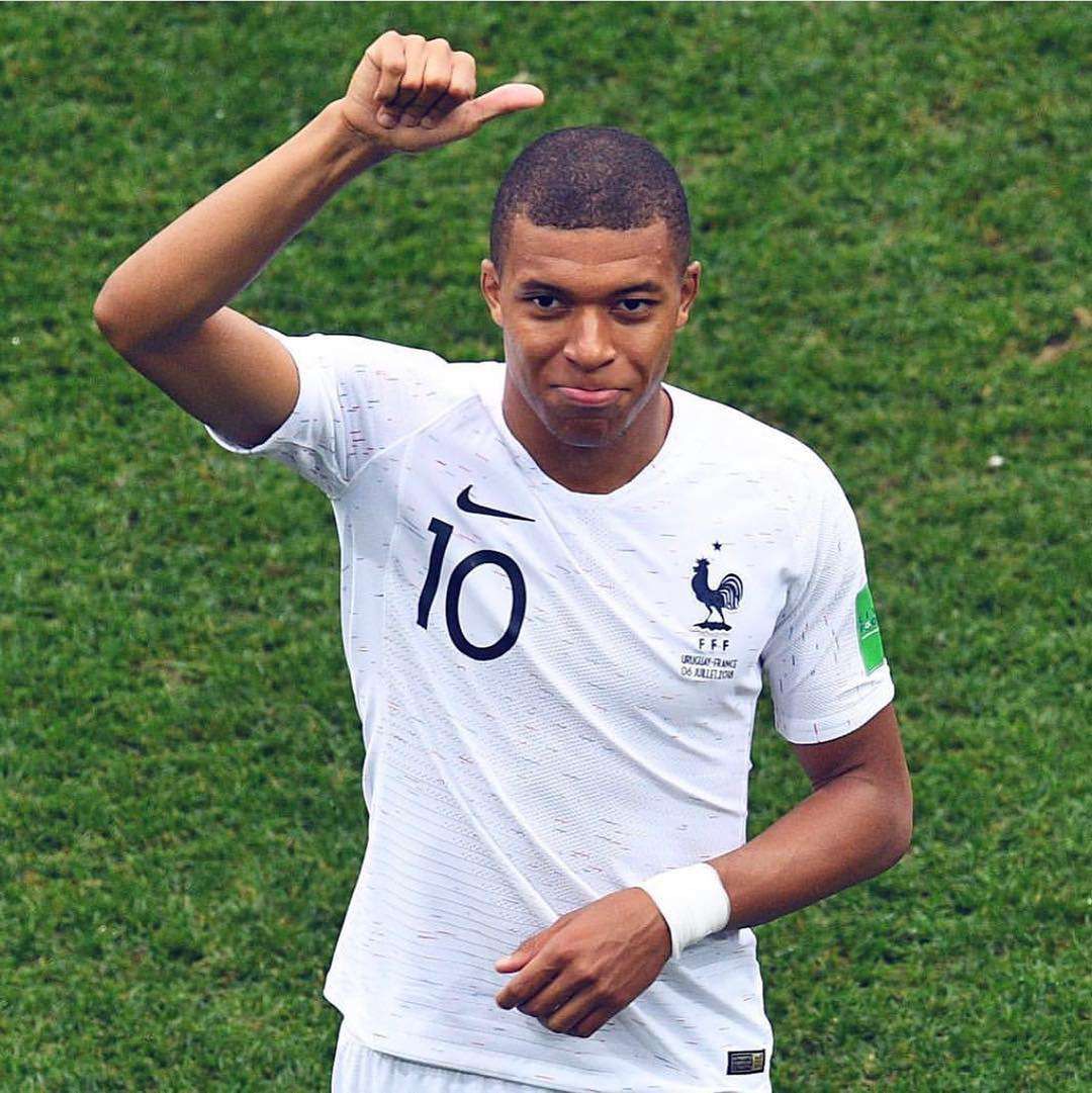 Kylian Mbappé – piłkarz reprezentacji Francji