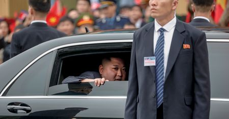 Kim Dzong Un dotarł na spotkanie z Donaldem Trumpem. Przyjechał pociągiem