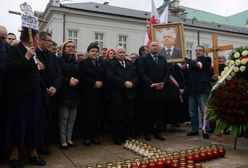 W Warszawie po raz 90. upamiętniono ofiary katastrofy smoleńskiej