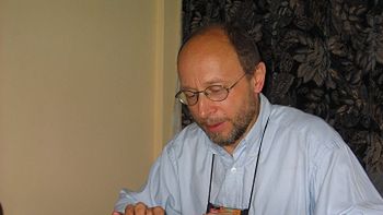 Zastępca szefa wladz cywilnych w polskiej strefie stabilizacyjnej w Iraku Adam Sęk