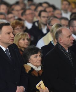 Akt Przyjęcia Chrystusa za Króla i Pana. Kilkadziesiąt tys. osób w Krakowie. Są też prezydent Andrzej Duda i premier Beata Szydło