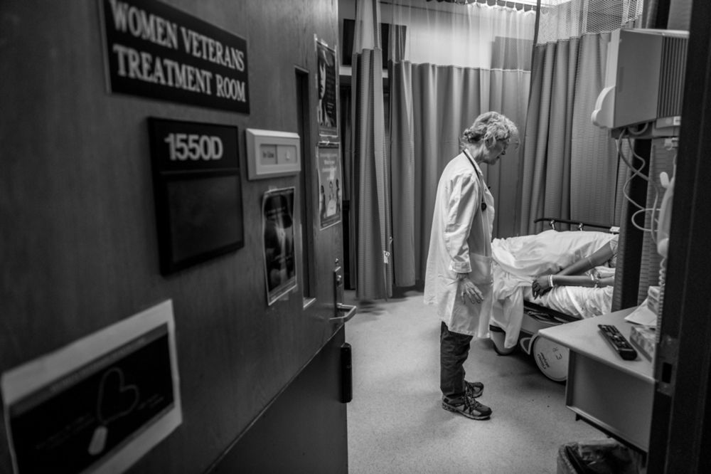 LensCulture Visual Storytelling Awards 2015 – Agnieszka Sosnowska nagrodzona 14