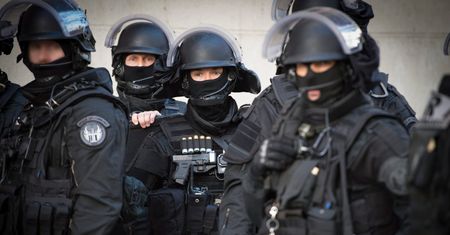 Walka z terroryzmem. Wzmocnienie sił antyterrorystycznych Francji pochłonie 600 mln euro