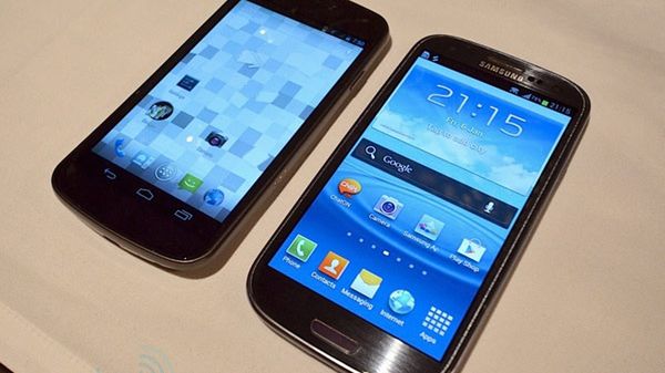 Odświeżony Galaxy Nexus to Galaxy Premier 1