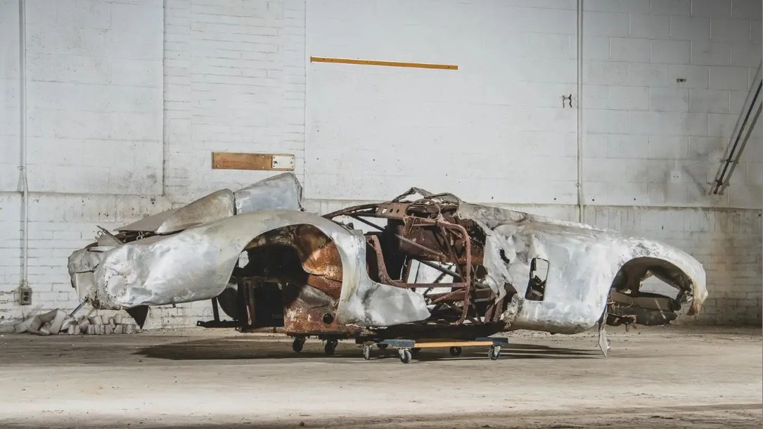 Wrak Ferrari 500 Mondial Spider