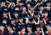 Młodzi Chińczycy studiują polonistykę