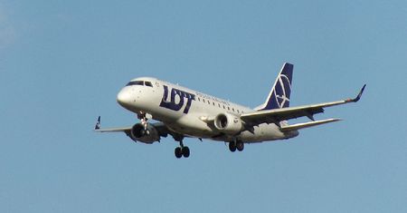 Samoloty LOT-u nie latają nad Afganistanem. "Do odwołania"