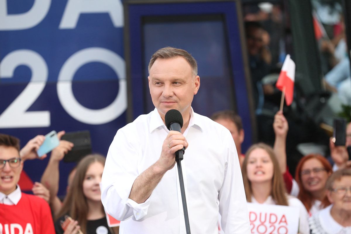 Wybory 2020. Burza wokół ułaskawienia Andrzeja Dudy. "Fakt": Zawsze będziemy po stronie słabszych