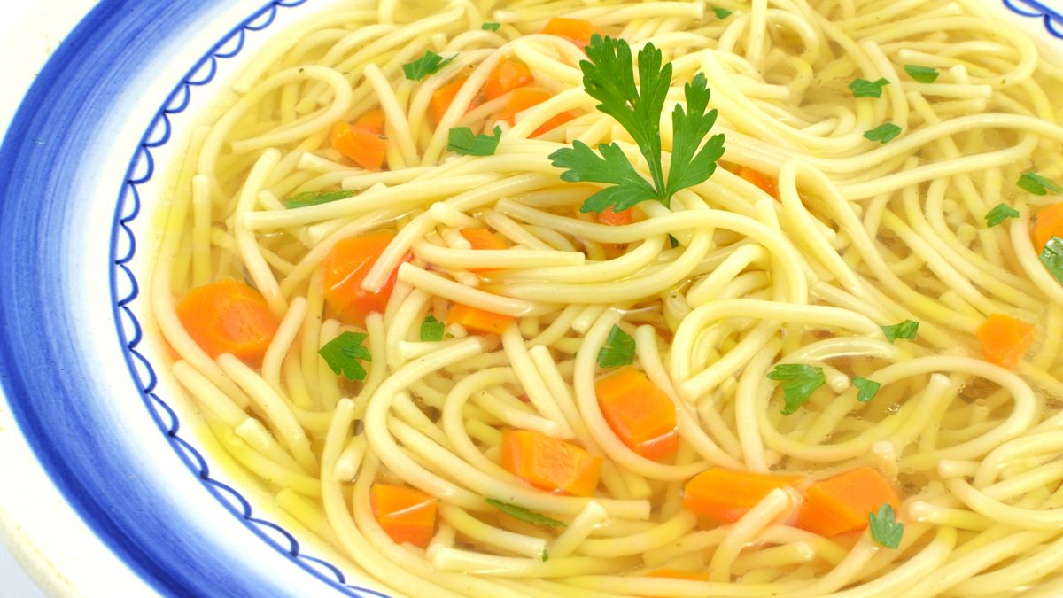 Rosół wychodzi bogaty w smaku