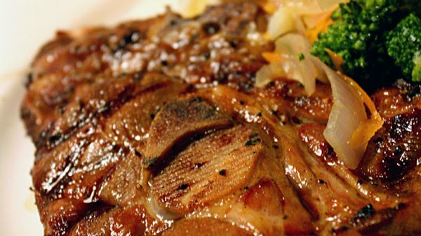 Pieczona łopatka jagnięca (samo mięso, II klasa mięsa)