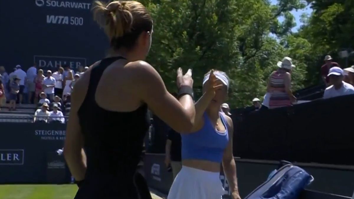 Twitter / Tennis Channel / Pomiędzy Marią Sakkari a Julią Putincewą doszło do awantury