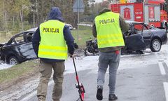 Pościg na DK58 koło Rucianego-Nidy. Dwie osoby nie żyją