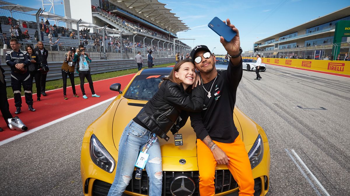 Zdjęcie okładkowe artykułu: Materiały prasowe / Mercedes / Na zdjęciu: Lewis Hamilton (po prawej)