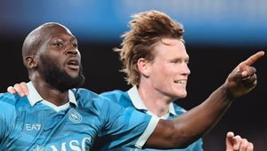 Męczarnie Napoli w meczu z maruderem Serie A. Epizod Kacpra Urbańskiego