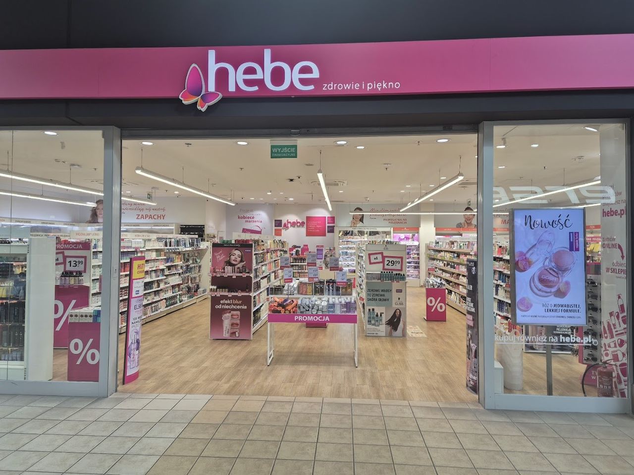 Hebe naprawdę to zrobiło. Kultowe perfumy nawet 150 zł taniej