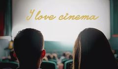 Medium uważności i emocji czyli co reklama w kinie ma wspólnego z F1?