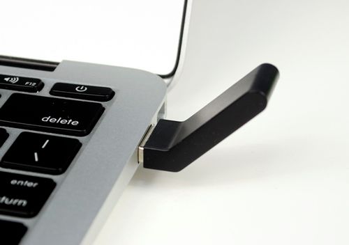 Nadajnik USB, czyli NuForce uTX Transmitter (fot. nuforce.com)