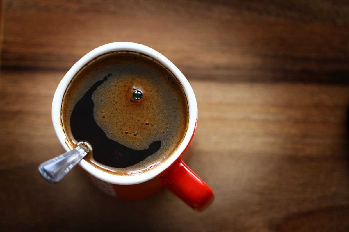 Does drinking coffee really aid learning and work? Maybe not
