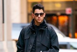 Nick Jonas miał wypadek na planie. Trafił do szpitala