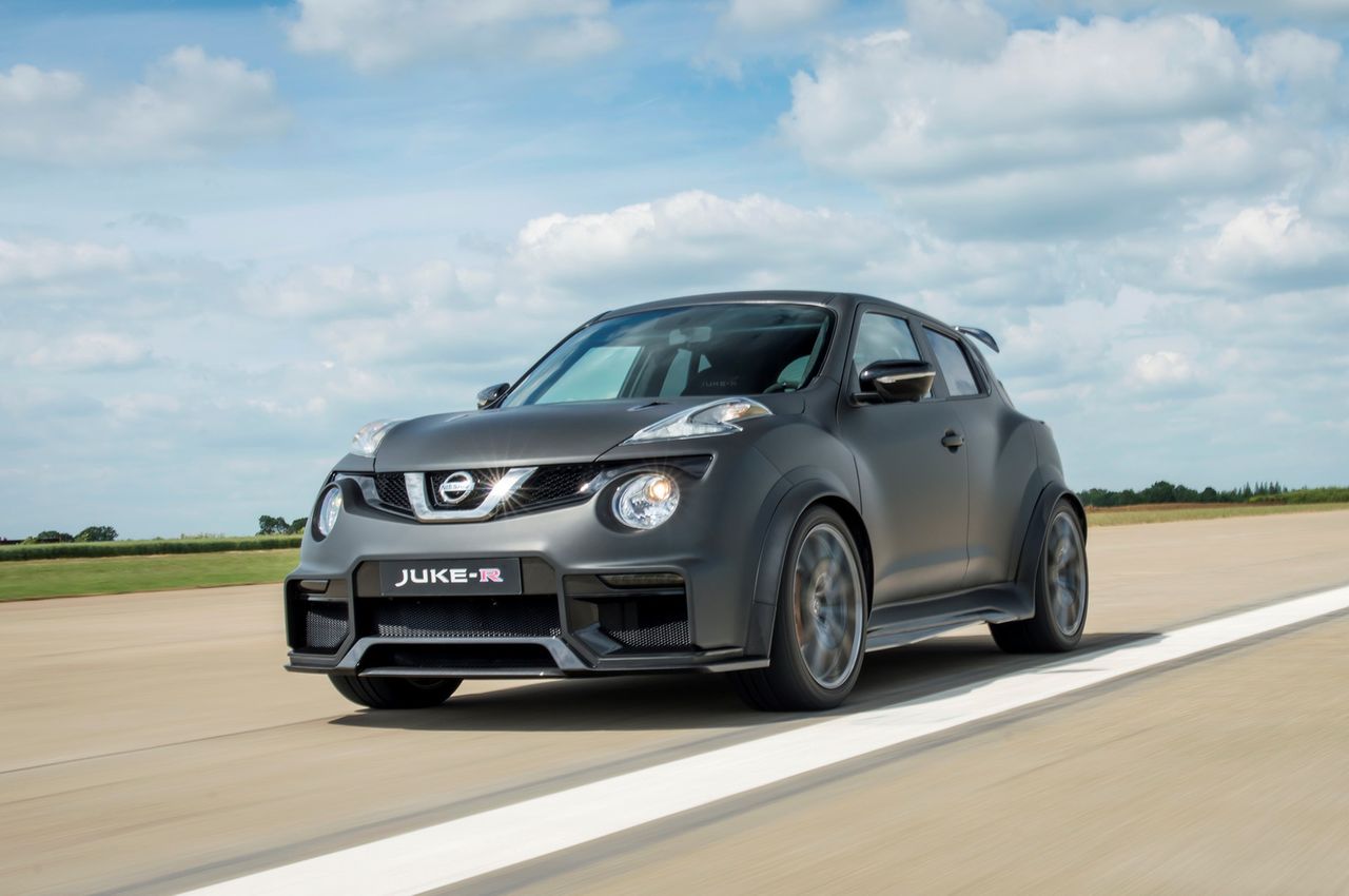 Nissan Juke-R Nismo 2.0 (2016) – premiera
