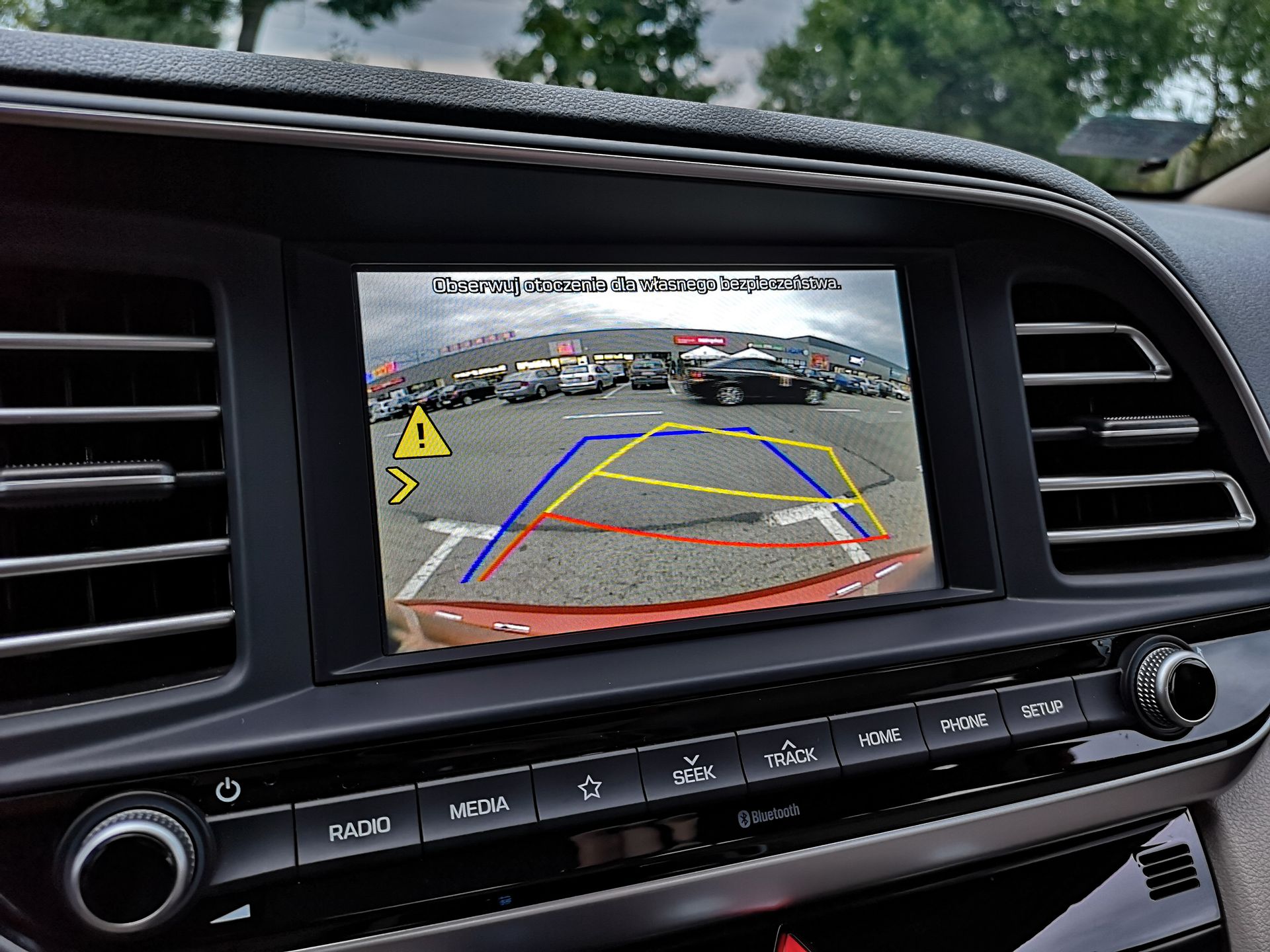 Hyundai Elantra: Hyundai SmartSense, Android Auto i kamera cofania 15