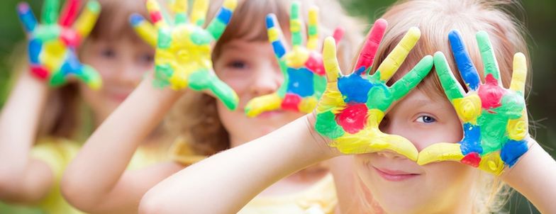 500+ jednak nie daje dzieci? Demograf twierdzi, że więcej ciąż to nie zasługa rządu