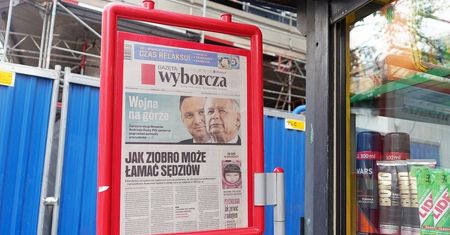 Agora odstąpiła od umów z Ruchem