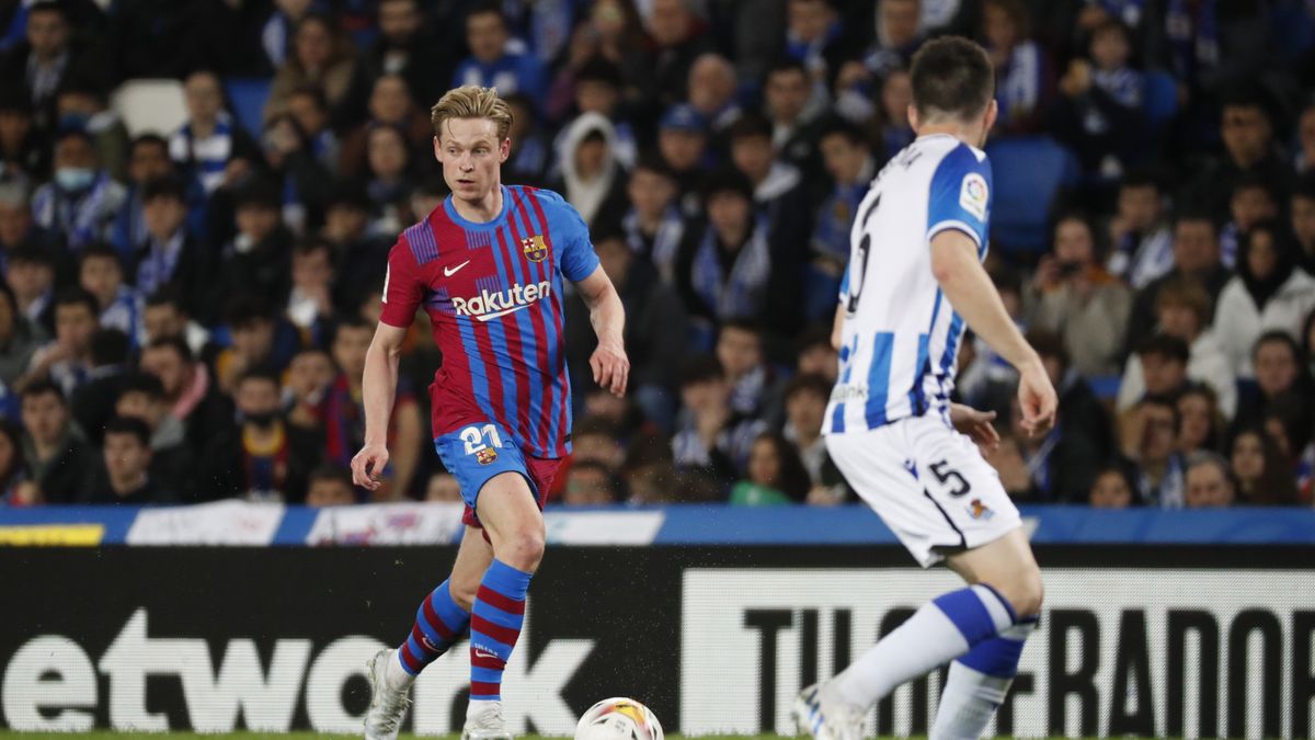 PAP/EPA / Juan Herrero / Na zdjęciu: Frenkie de Jong