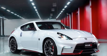 Nissan 370Z Nismo na sezon 2015 [aktualizacja]