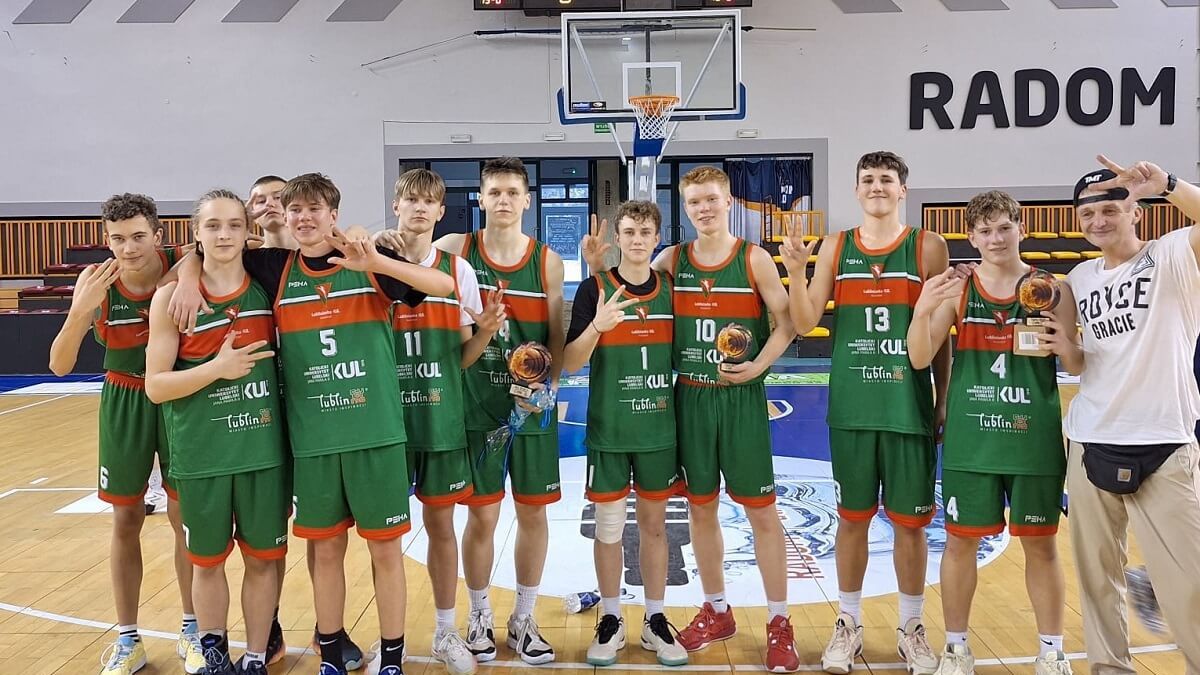 drużyna Lublinianka KUL Basketball