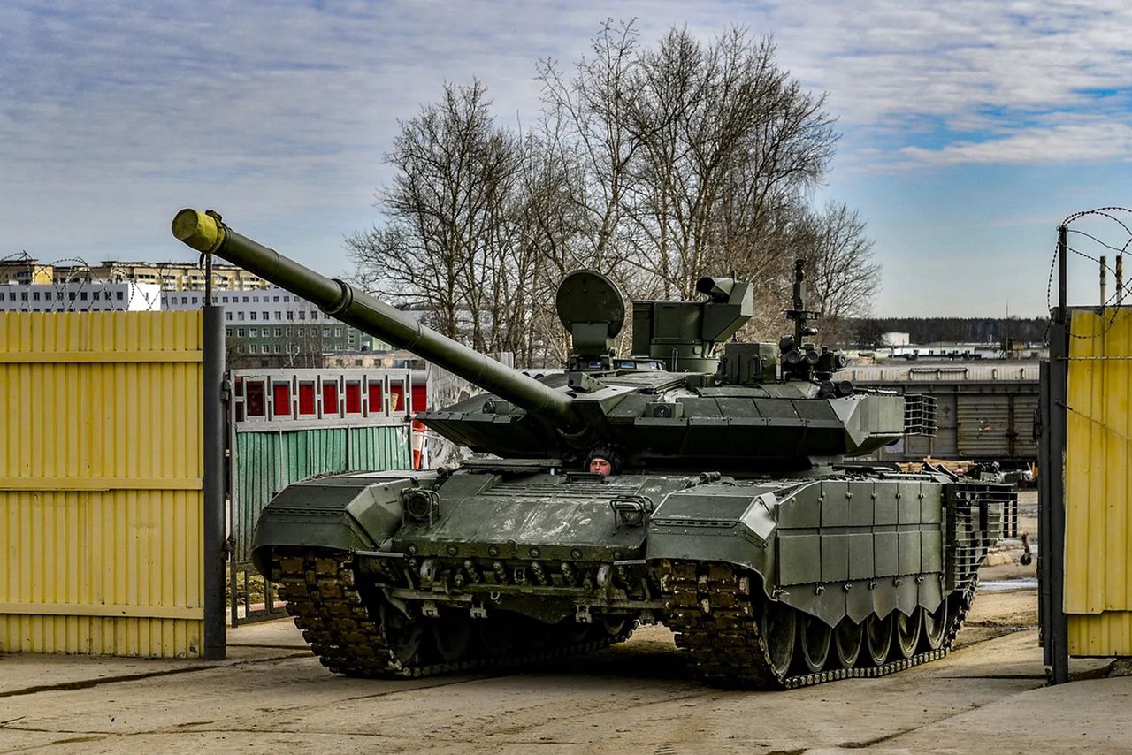 Nowy rosyjski czołg T-90M Proryw.