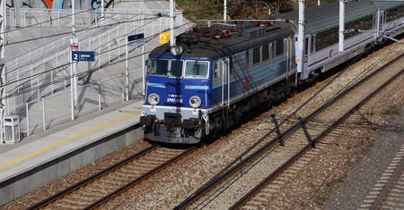 PKP Intercity ogłosiło decyzję. Ma związek z dniem Wszystkich Świętych