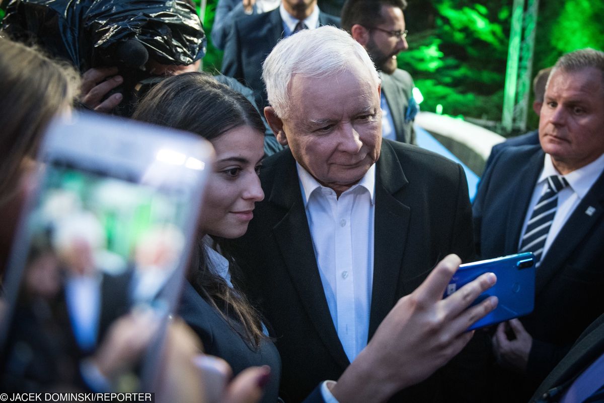 Wybory 2020. Prezes wchodzi do gry. Jarosław Kaczyński z młodymi działaczami PiS wystąpi na specjalnej konwencji