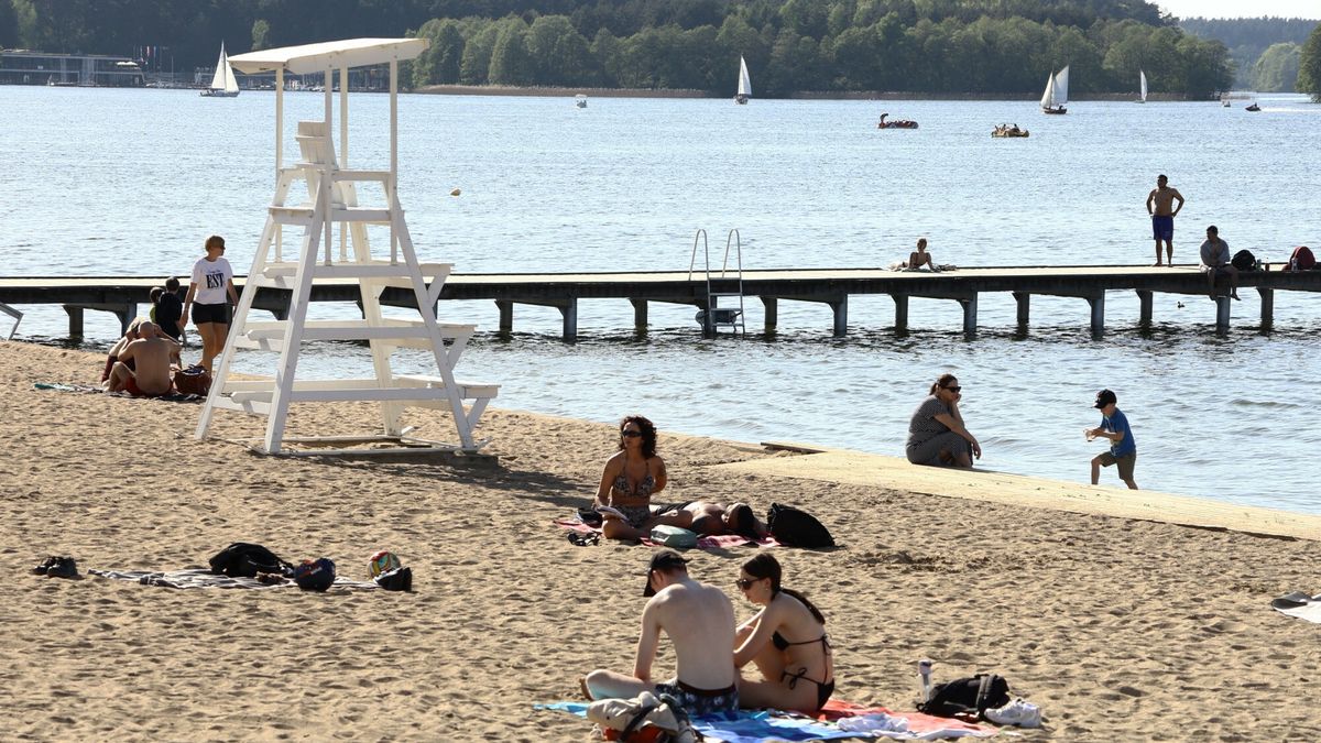 Parking przy jeziorze Ukiel może być płatny