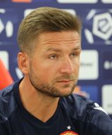 Trener Widzewa Łódź nie sugeruje się tabelą. "Korona to nie piłkarze tylko od cierpienia i biegania"