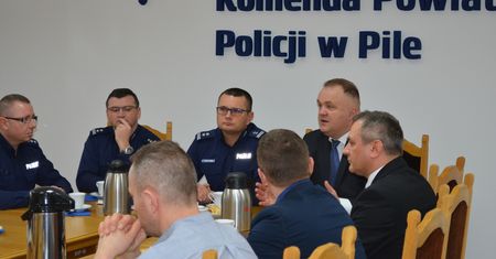 Spotkanie robocze w sprawie budowy dwutorowej linii napowietrznej