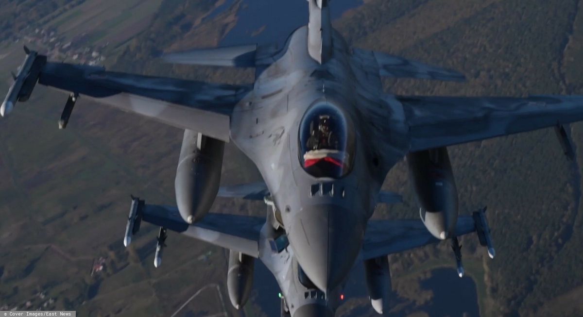 Myśliwce NATO patrolujące "polskie niebo"
