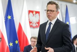 "Nierealne". Europosłowie KO stają w obronie właścicieli aut spalinowych