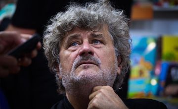 Palikot znów skazany za promowanie alkoholu. Ogromna grzywna