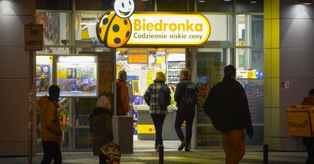 Mega promocja na piwo w Biedronce. Ale uwaga! Trzeba się bardzo pospieszyć