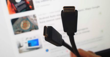 Thunderbolt 5 ma oferować 80 Gb/s przez USB-C. Są pierwsze doniesienia